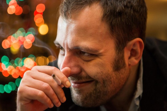 τζιν με τόνικ, Αύγουστος Κορτώ, Avgoustos Korto