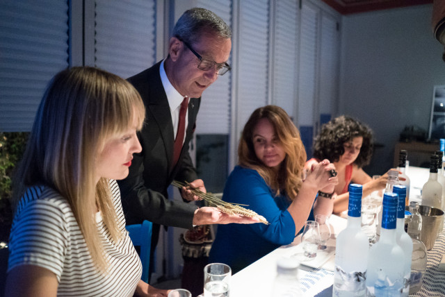 Grey Goose, Francois Thibault