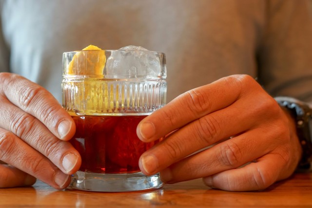 Mr. Peacock, Negroni