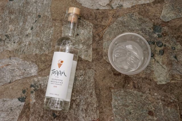 τσίπουρο, καλοπούλα, Τσιλιλή