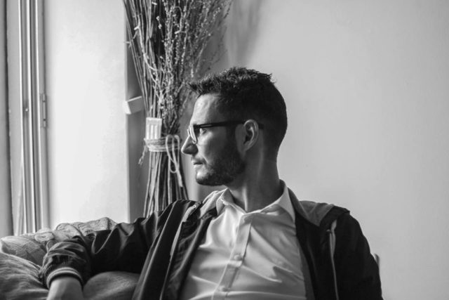 μετανάστης