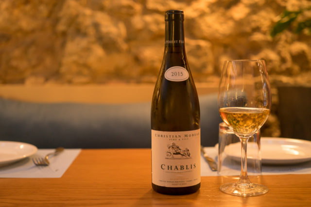 chablis, mono