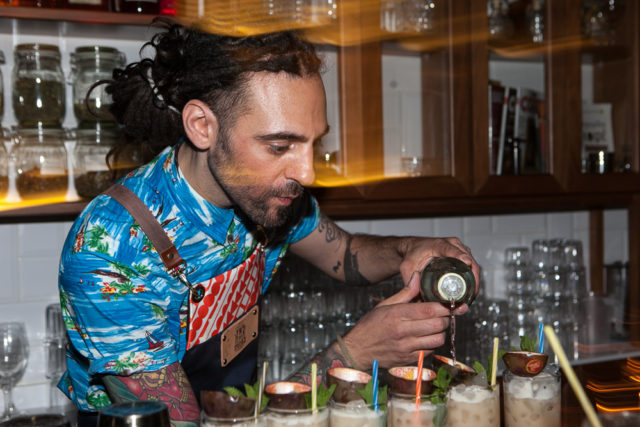 Bar Engage, Bar Engage - Αγκαζέ 2017