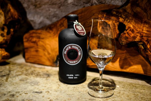 Black Tomato gin, Black Tomato