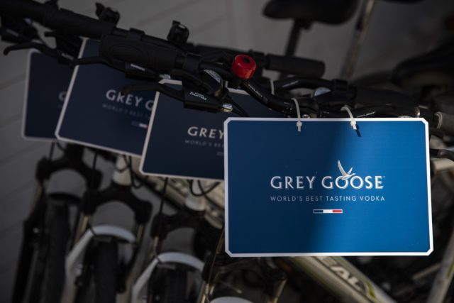 Ρεγκάτα των Σπετσών, Grey Goose