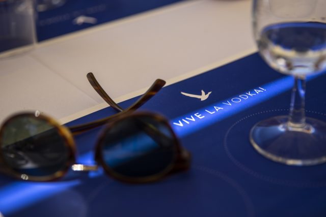 Ρεγκάτα των Σπετσών, Grey Goose