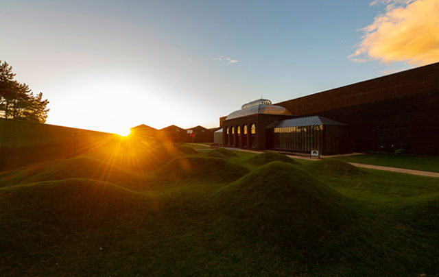 Hendricks, Gin Palace