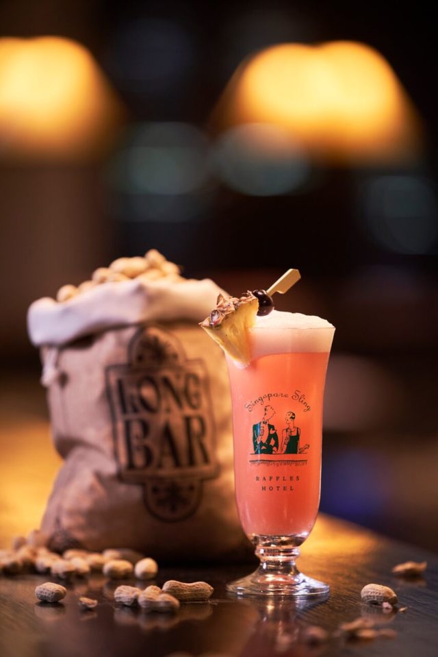 long bar, singapore sling, raffles