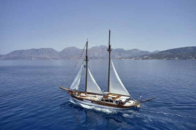 Metaxa, Clumsies, Explore Greece