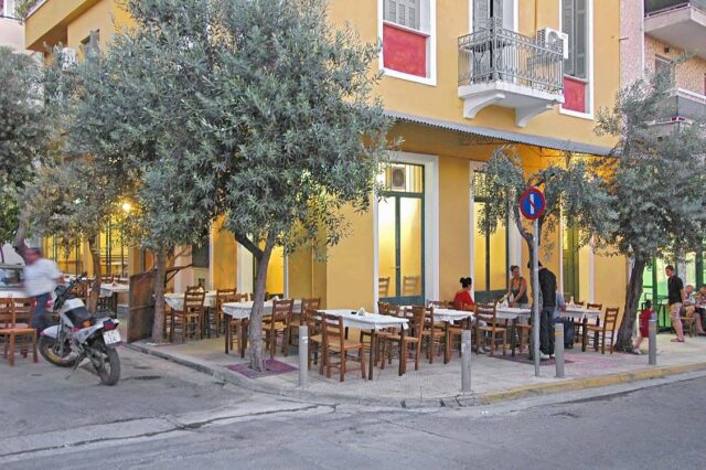 η ταβέρνα του οικονόμου