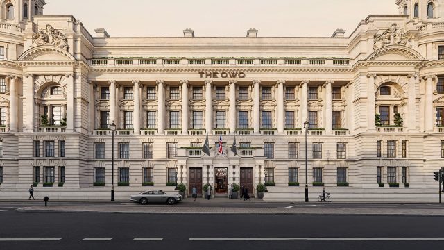 Τσόρτσιλ, Raffles Hotel at the OWO