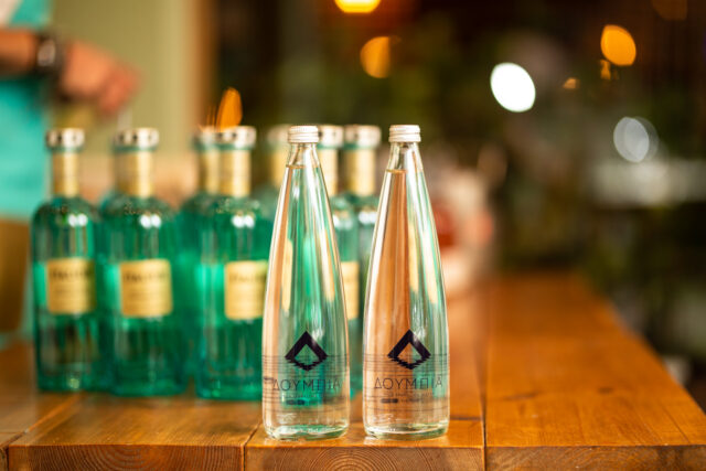 Δουμπιά, ανθρακούχο νερό, καφές