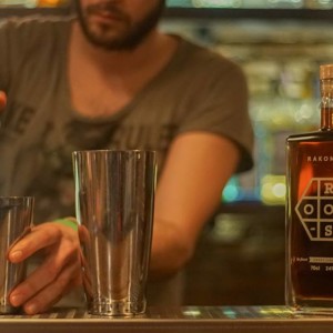 Low abv, Δημήτρης Ξέρικος, Momo Καλλιθέα