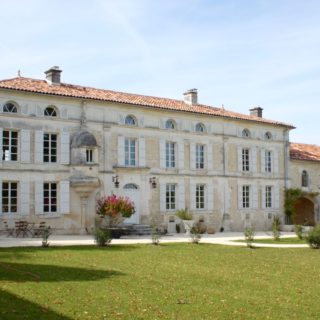 Le Logis, Grey Goose