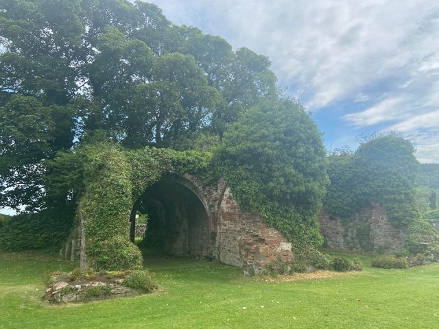 Lindores Abbey