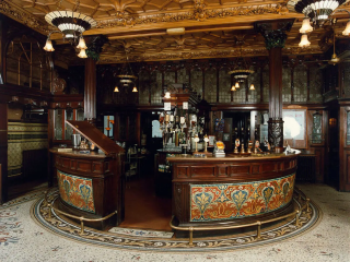 gin palace, ιστορία του τζιν