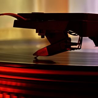 Listening bar, Finos, Audiophile bar