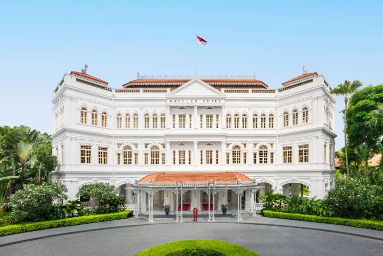 Το ξενοδοχείο Raffles στη Σιγκαπούρη σήμερα